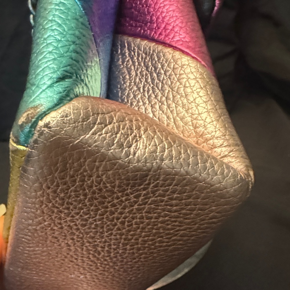 Kurt Geiger Metallic Rainbow Chevron Dual Strap Shoulder Bag- GUC - Picture 4 of 8